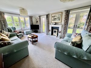 Photo 19- click for photo gallery